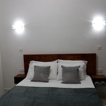 Beachfront Deluxe Apartment マルサルフォーン エクステリア 写真